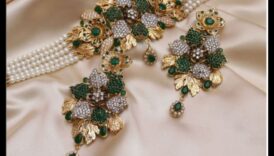 Majestic Splendor توج نفسك بجلالة المختنقات لدينا الآن عدد من المختنقات الفاخرة التي ستجعلك تشعر وكأنك ملوكية. 3 روعة مهيبة: توج نفسك بجلالة المختنقون لدينا