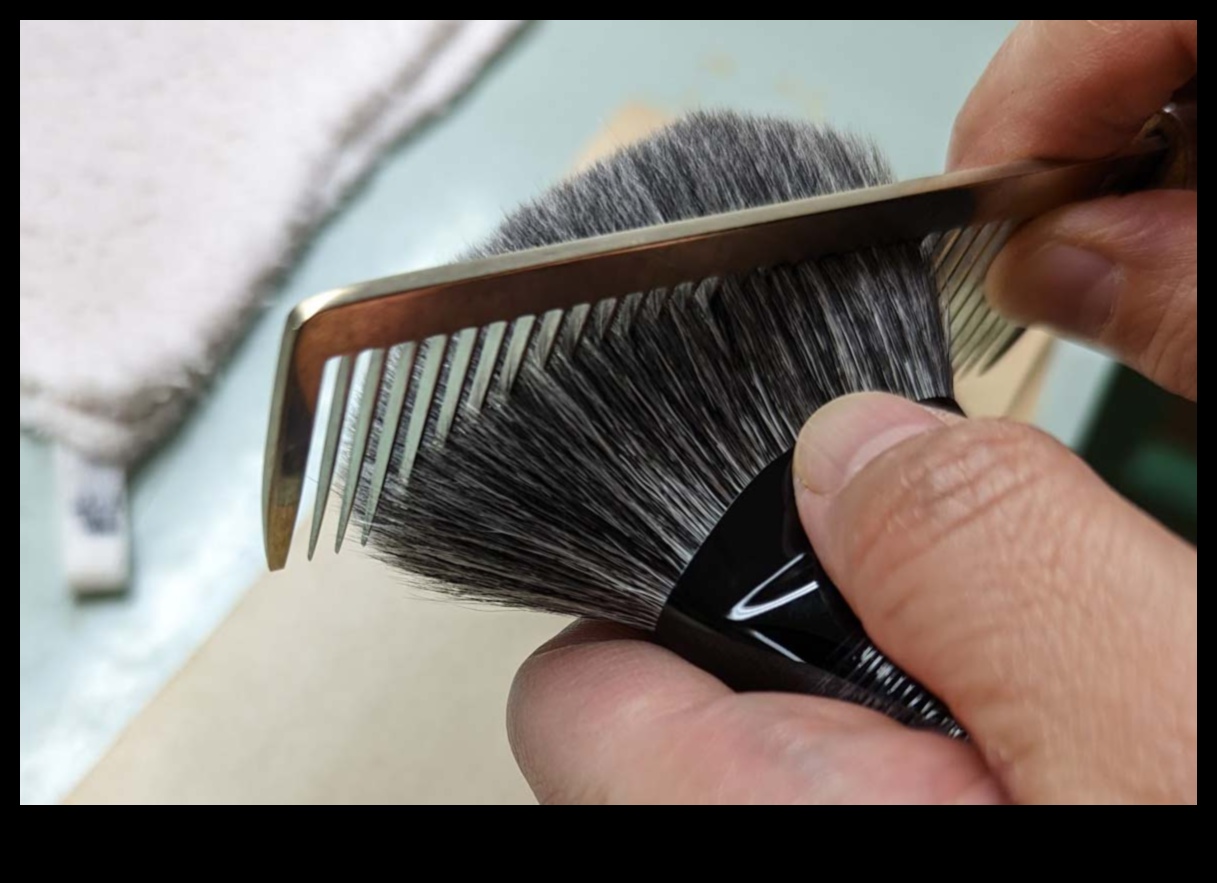 الاستثمار في الفرش المصنوعة يدويًا: نظرة على براعة أدوات التجميل الحرفية 4 الاستثمار في الفرش المصنوعة يدويًا: الحرفية وراء أدوات التجميل الحرفية