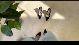 لوكس منخفضة المستوى: لمسة فنية على كاحلك الأنيق