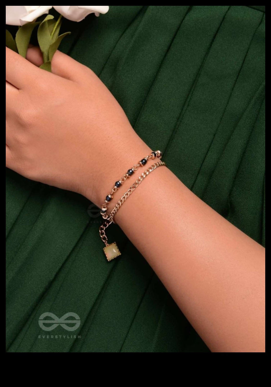 الأناقة الأنثوية: أعد تعريف أسلوبك مع الإكسسوارات النسائية